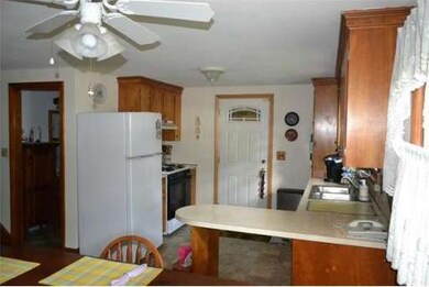 40 Malvern Rd, Brockton, MA 02301 - photo 3