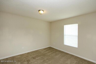 4379 Melissa Ct W, Jacksonville, FL 32210 - photo 4