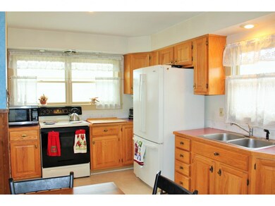 86 Luce Meadow Rd, White River Junction, VT 05001 - photo 2