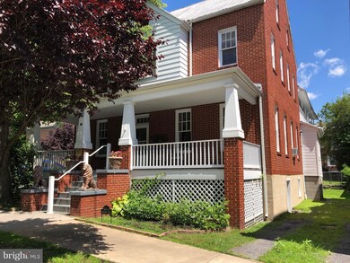 31 Congress St, Berkeley Springs, WV 25411 - photo 2