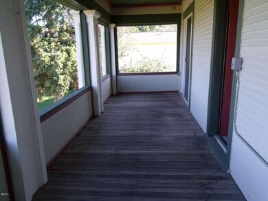 2nd story deck