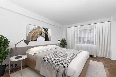 65 W 55th St unit 10-P, New York, NY 10019 - photo 7