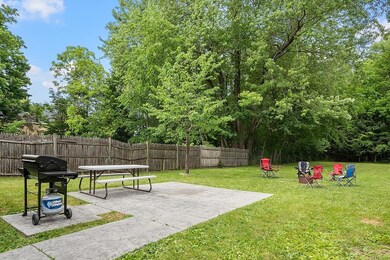 33 Mammoth Rd, Manchester, NH 03109 - photo 3