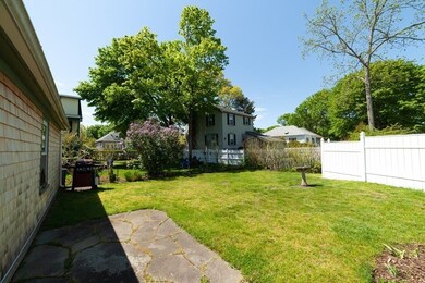 55 Massasoit Ave, Fairhaven, MA 02719 - photo 6