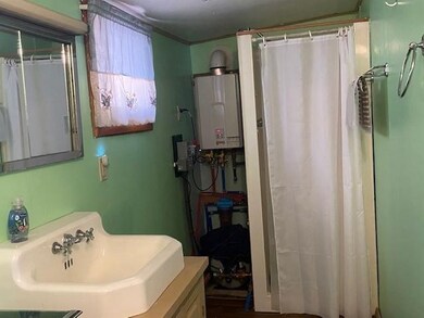 27 Montgomery Rd, Stark, NH 03582 - photo 3