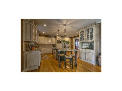 Elegant Kitchen w/Custom Painted Cabinets, SS Appl