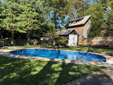 109 Spring St, Port Jefferson, NY 11777 - photo 5