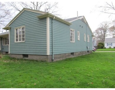 353 Eldridge St, Fall River, MA 02720 - photo 4