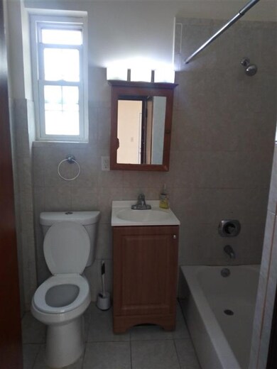 102 Oakland Ave unit 3, Jersey City, NJ 07306 - photo 5