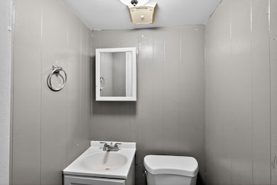 112 W 13th St, La Porte, IN 46350 - photo 7