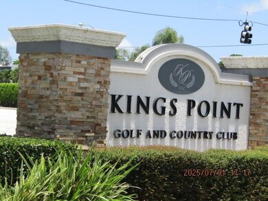 ROAD ENTRANCE OF KING POINT