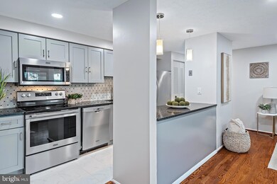 19613 Gunners Branch Rd unit 621, Germantown, MD 20876 - photo 7