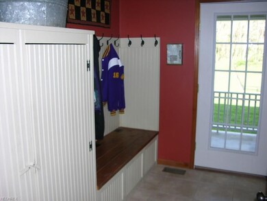 Laundry/Mud Room With Built Ins