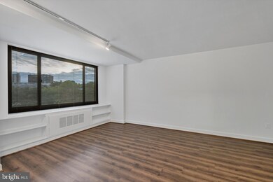 1011 Arlington Blvd unit 701 SOUTH, Arlington, VA 22209 - photo 7