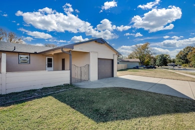 9323 W 16th St N, Wichita, KS 67212 - photo 3