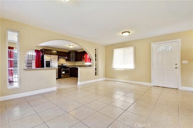 914 W Elm St, Compton, CA 90220 - photo 3