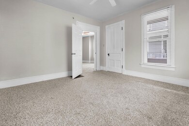 424 Almond St, Waterloo, IA 50703 - photo 4