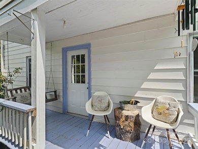 27 Barkn Cove, Canton, NC 28716 - photo 3