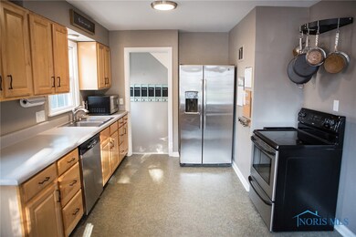 3848 Garrison Rd, Toledo, OH 43613 - photo 7