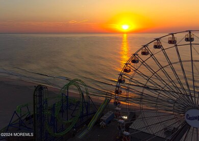 Photo Ferris Wheel Sunrise 6-1-23