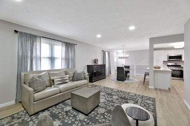 7811 W Suncrest Ave, Wichita, KS 67212 - photo 5