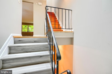 14 Englefield Square, Owings Mills, MD 21117 - photo 2