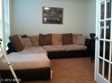 42937 Edgewater St, Chantilly, VA 20152 - photo 4