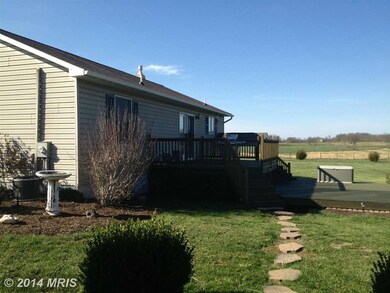 132 Bedrock Ln, Berryville, VA 22611 - photo 2