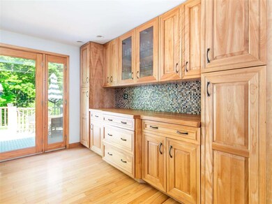 25 Edgewood St, Milford, NH 03055 - photo 4