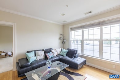 1051 Glenwood Station Ln unit 203, Charlottesville, VA 22901 - photo 2