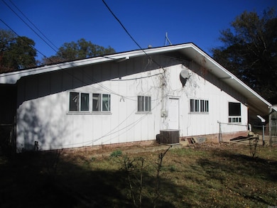 1803 Sylvia St, Arkadelphia, AR 71923 - photo 6