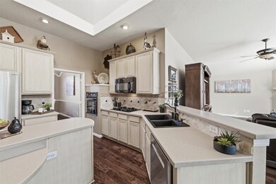 604 Ashwood Dr, Keller, TX 76248 - photo 4