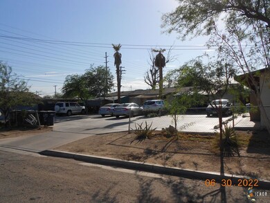 680 Woodward Ave, El Centro, CA 92243 - photo 5