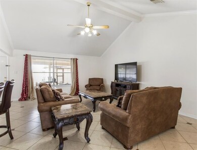 7934 Fall Glen Dr, Houston, TX 77040 - photo 7