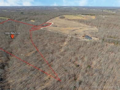 Tons of space to make your dream home or mini farm