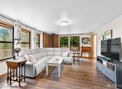 4848 Sharpe Rd, Anacortes, WA 98221 - photo 5