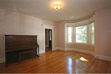 61 Pleasant St, Cambridge, MA 02139 - photo 4