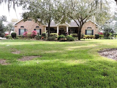 2509 Magnolia Leaf Ln, Dover, FL 33527 - photo 2