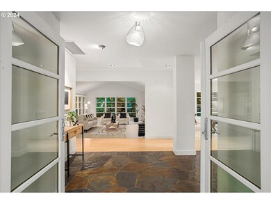 Entrance/Foyer