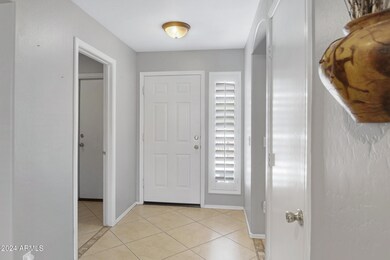 16453 W Central St-7