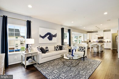 12258 Revolution Ct, Waldorf, MD 20602 - photo 4