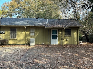 627 Epps Bridge Pkwy, Athens, GA 30606 - photo 2