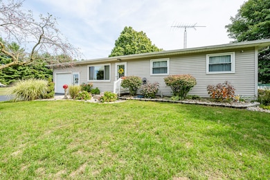 1155 S Bainbridge Center Rd, Benton Harbor, MI 49022 - photo 3