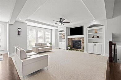 16313 Perry St, Overland Park, KS 66085 - photo 5