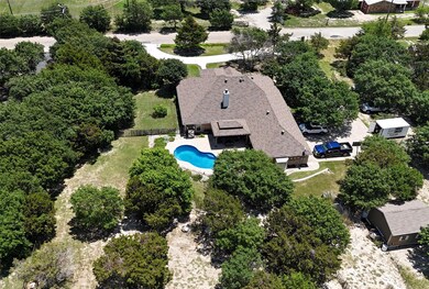 211 Trailwood Dr, Weatherford, TX 76085 - photo 4