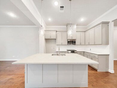 628 W 26th St, Houston, TX 77008 - photo 7