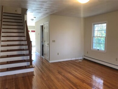 3 Beach Ave unit A, Newport, RI 02840 - photo 3