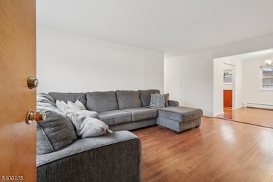 30A Atherton Ct, Wayne, NJ 07470 - photo 3