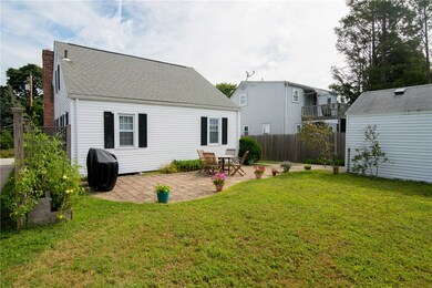 16 Tallman Ave, Cranston, RI 02910 - photo 2