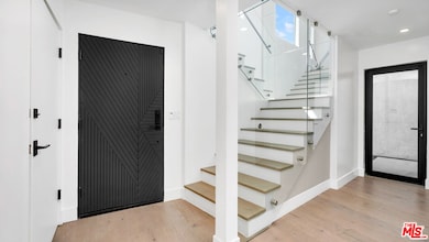 2021 Davies Way, Los Angeles, CA 90046 - photo 4